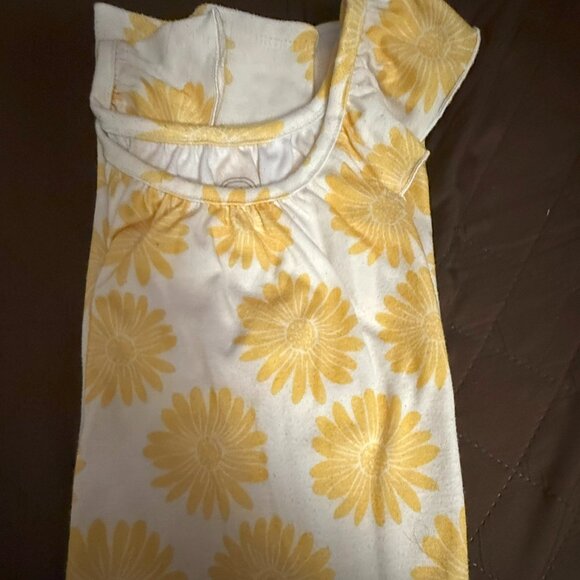Wonder Nation Yellow Daisies Nightgown (L, 10-12) - Pre Loved - Picture 2 of 6